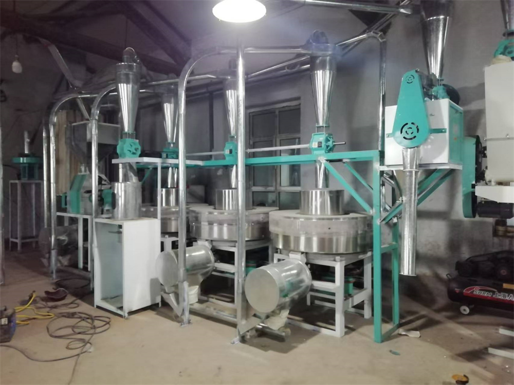 新疆昌吉三加一石磨和六組平篩制粉兩套磨粉機